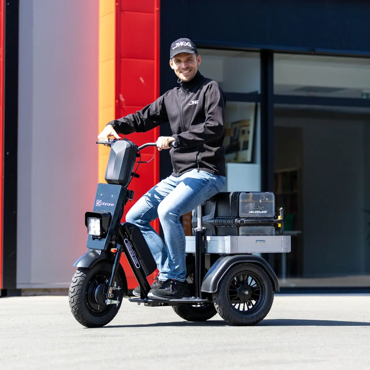 Triporteur professionnel Cobrane U1