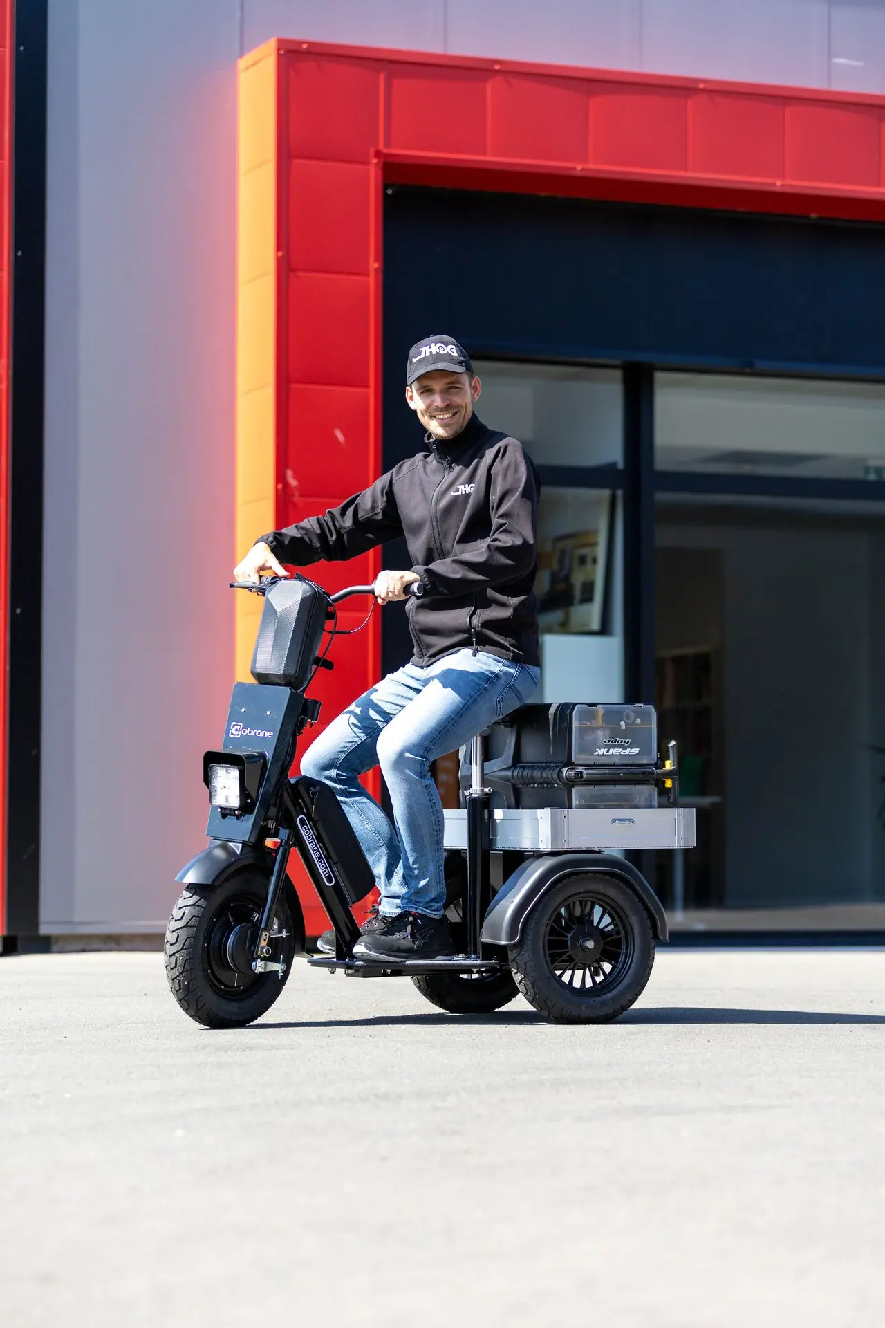 Triporteur professionnel Cobrane U1
