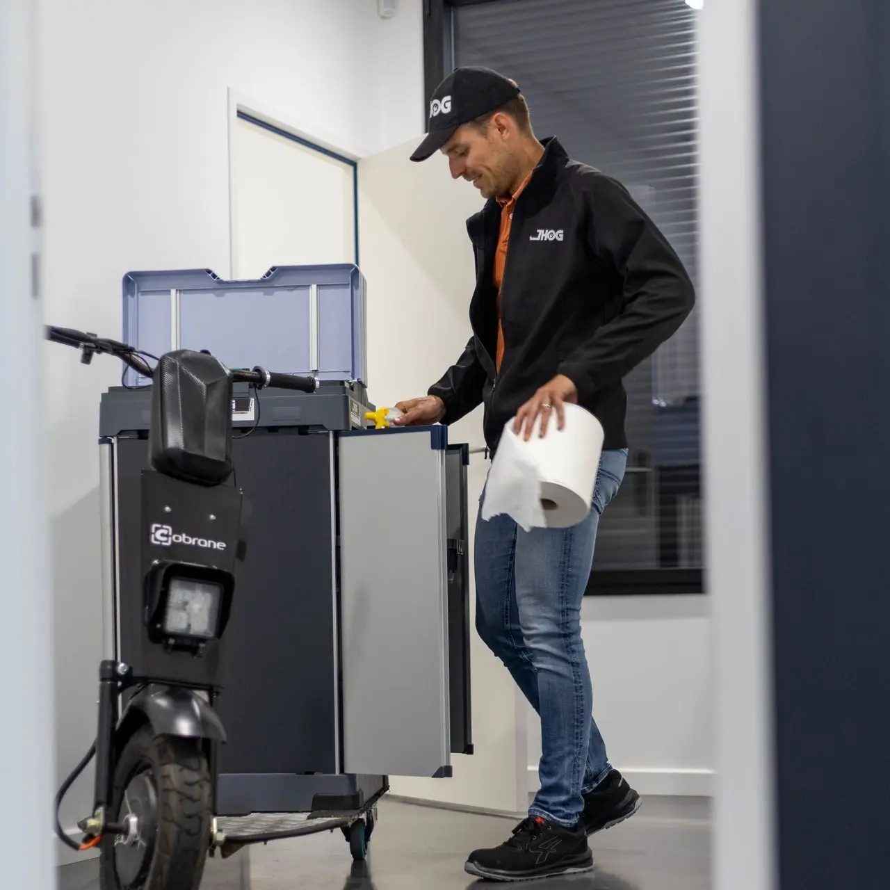 Triporteur professionnel Cobrane et le chariot vileda pour le chariot vileda pour l'entretien