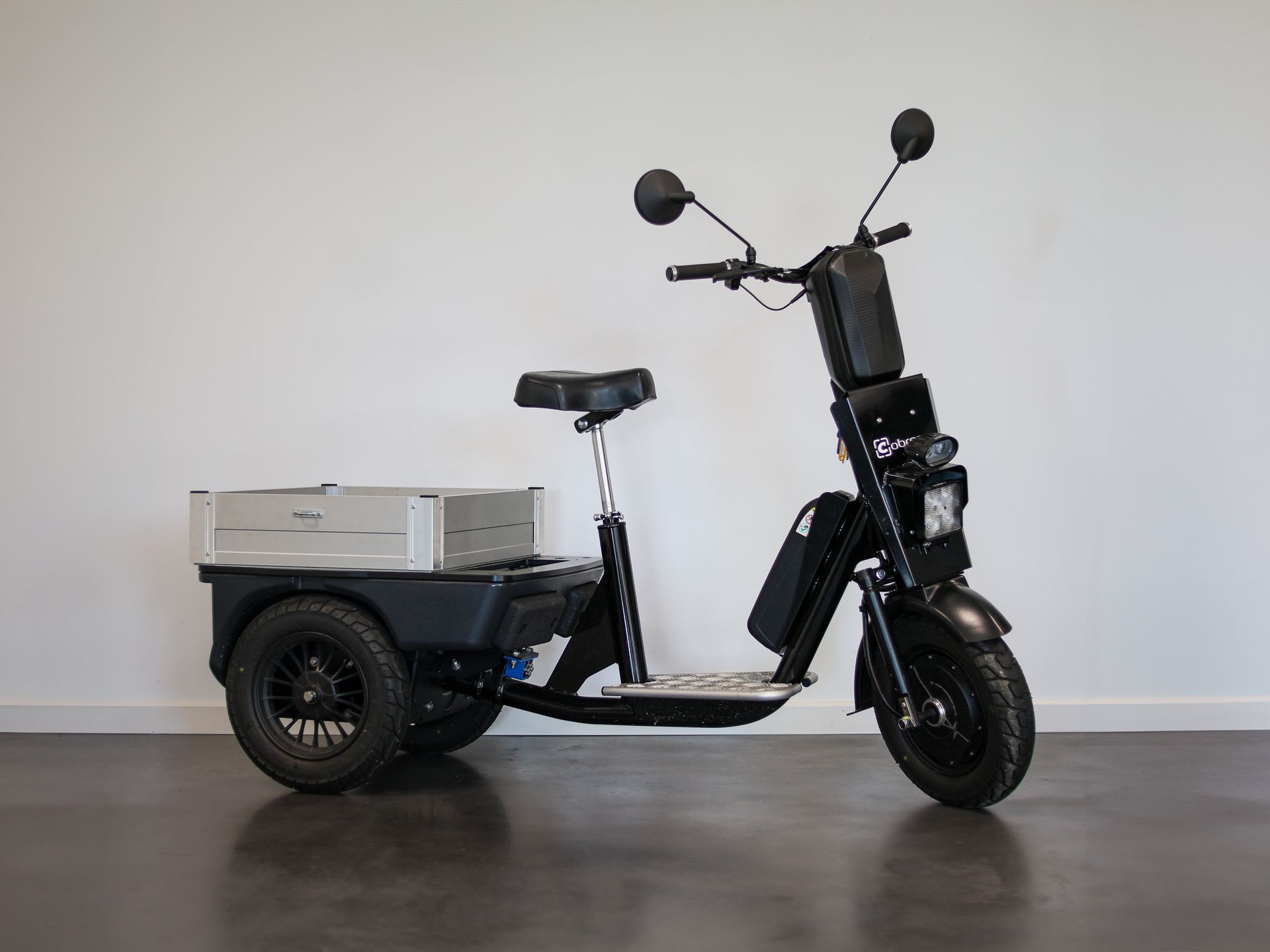 Cobrane A1 et la caisse aluminium Cobrane A1 et la caisse aluminium