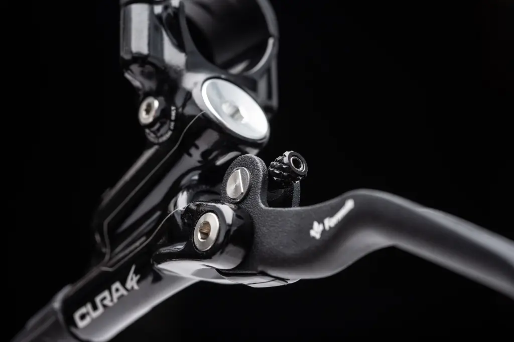 JHOG-E - Levier Frein Formula Cura 4 1.webp