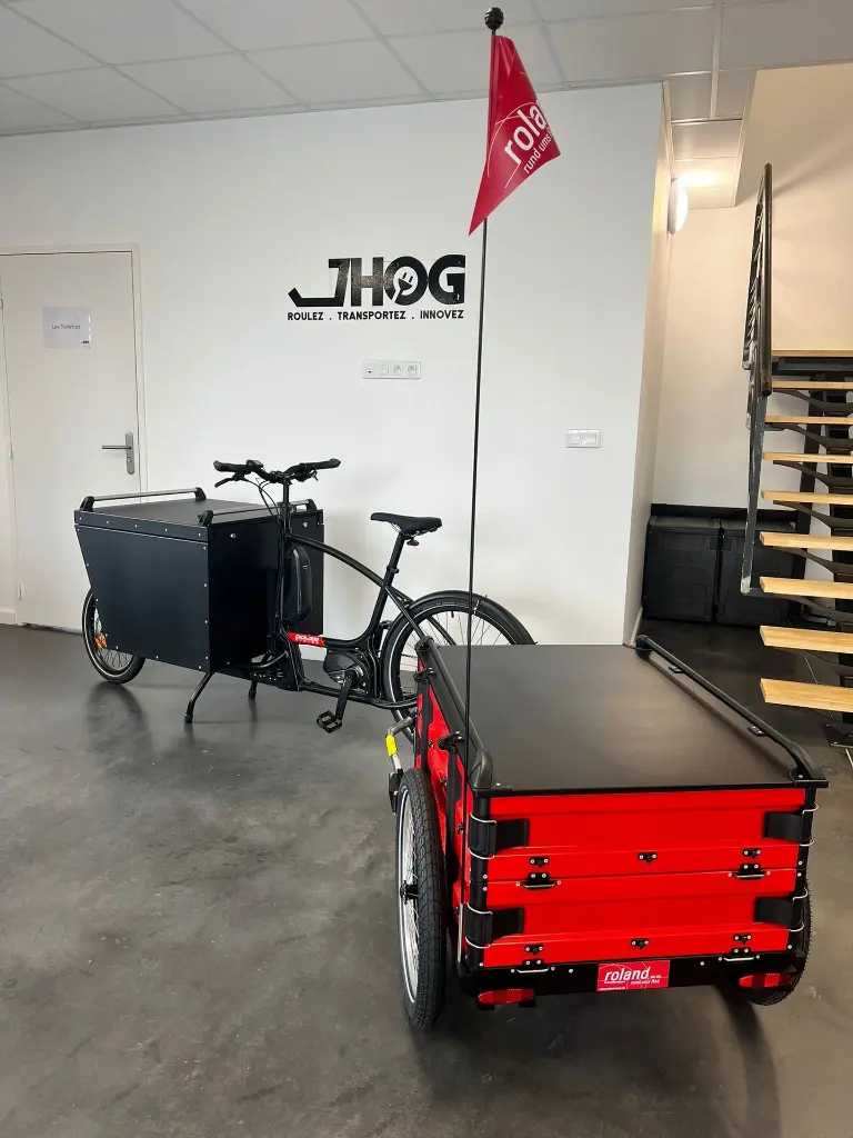 Remorque vélo avec vélo cargo