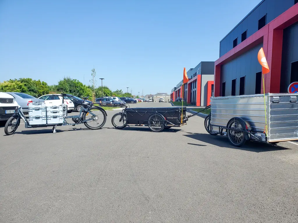 Adaptateur d'attache remorque standard pour train de remorque MAXI - CARLA